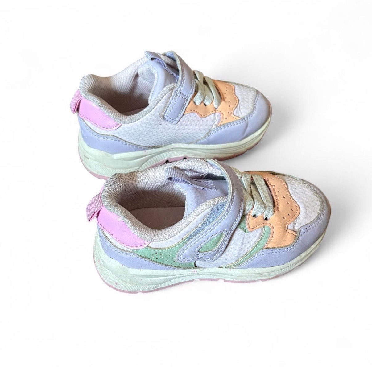 Oshkosh Sneakers